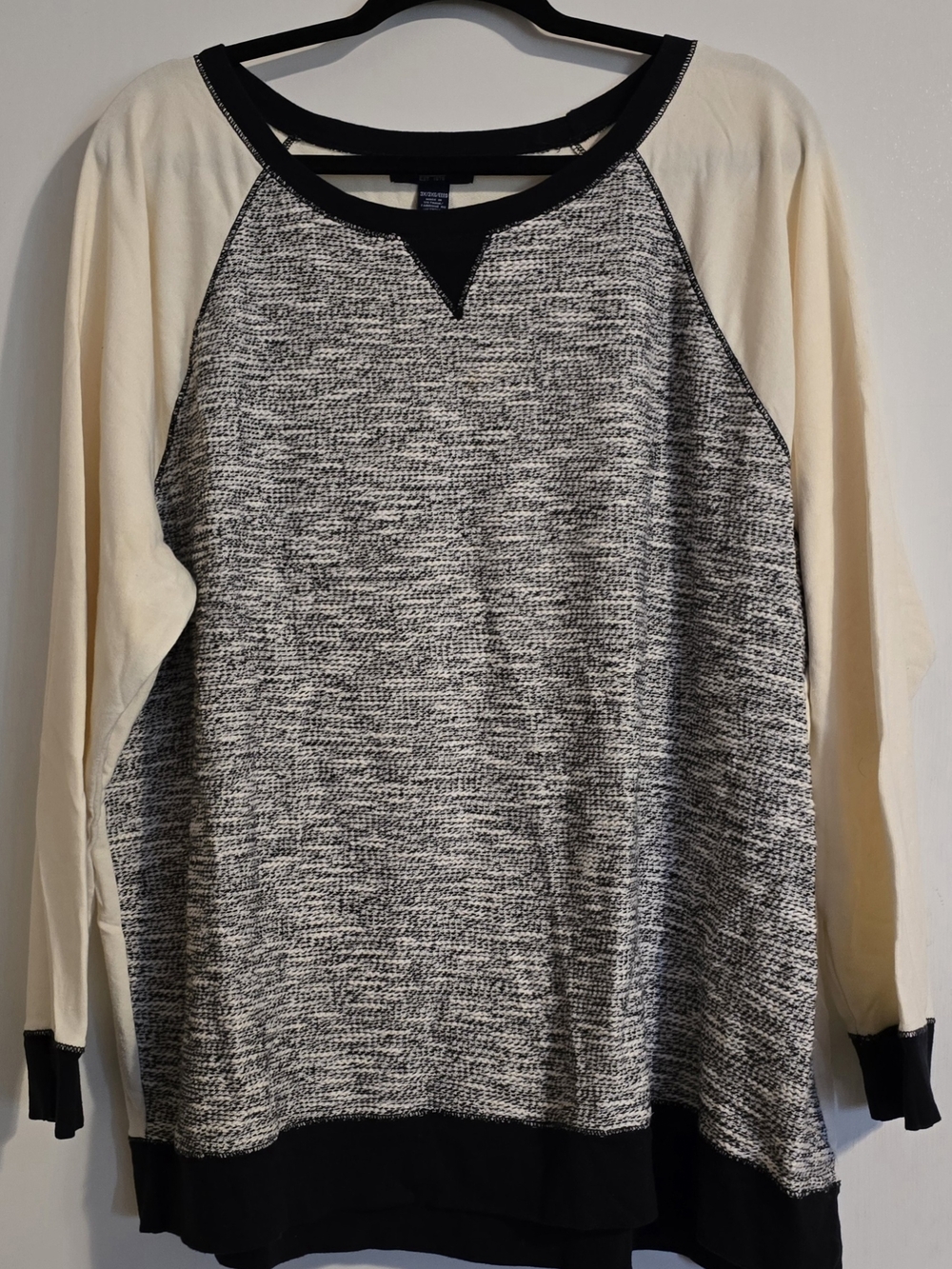 Chaps Women’s Crewneck Sweater in Black Heather and Cream Raglan